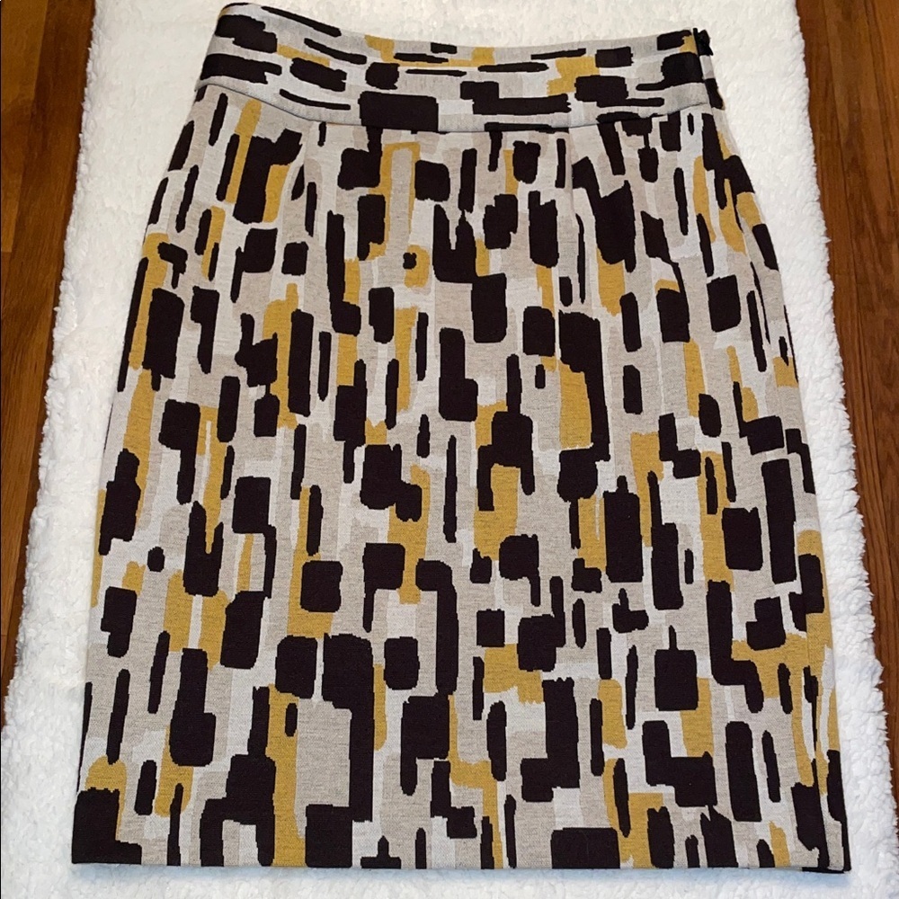 Grace Black and Gold Abstract Pencil Skirt. Super Soft. Heavy Weight. Size 10